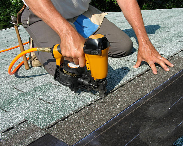 Best Local Roofing Companies  in Shiner, TX