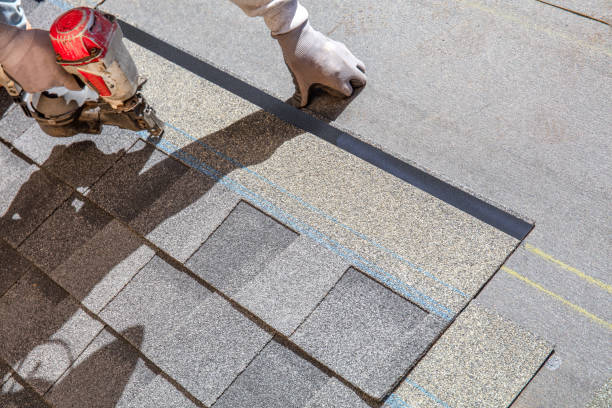 Best Emergency Roof Repair  in Shiner, TX